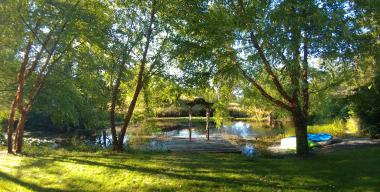 link to full image of Fieldbrook Winery pond 2