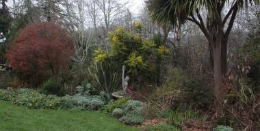 link to full image of Gauche Manor Garden