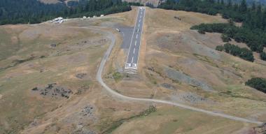 link to full image of Kneeland Airport