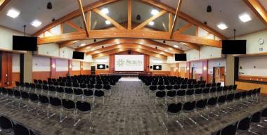 link to full image of Sequoia Conference Center, Main Hall